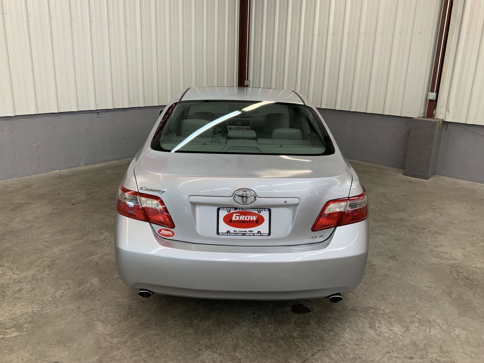 Used 2007 Toyota Camry XLE FWD image 13
