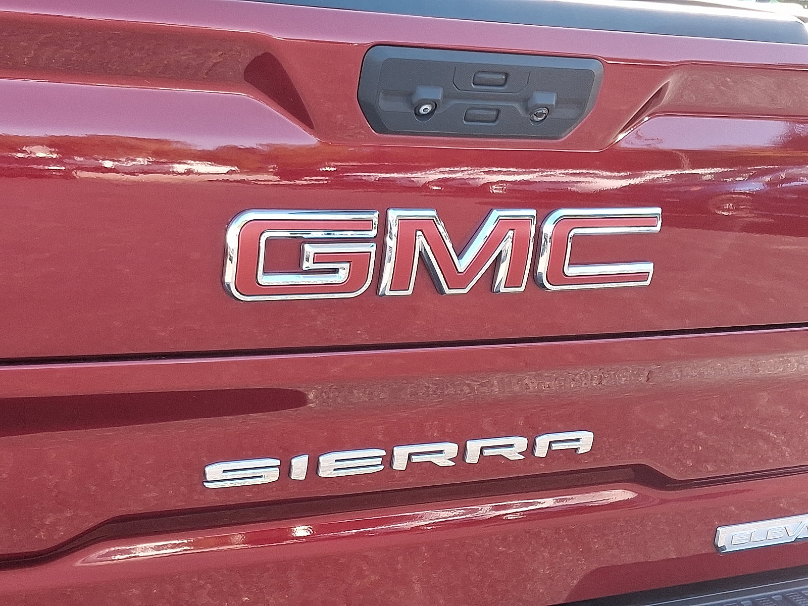 Used 2022 GMC Sierra 1500 Elevation image 30