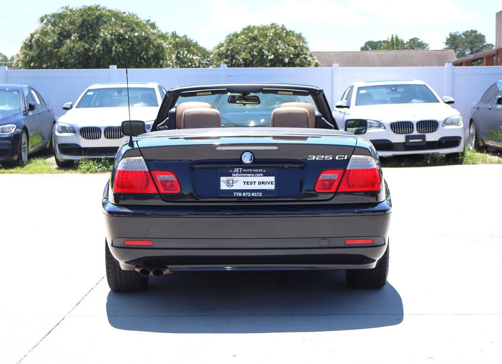 Used 2004 BMW 325Ci Convertible RWD image 10