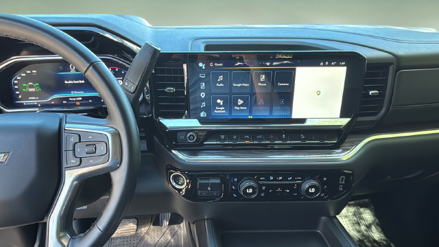 Used 2024 Chevrolet Silverado 2500 LTZ w/ LTZ Premium Package AWD/4WD image 11