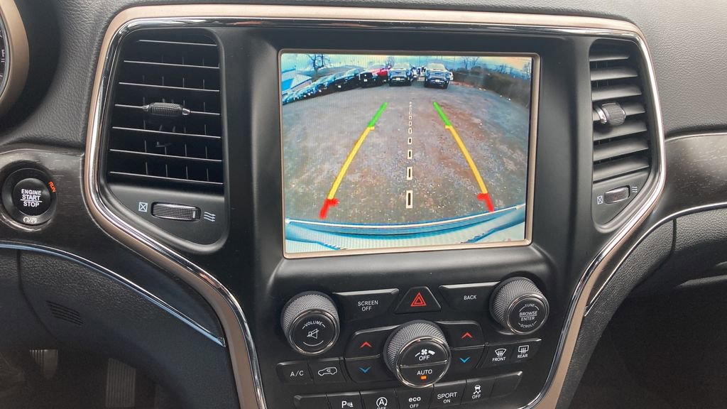 Used 2017 Jeep Grand Cherokee Limited AWD/4WD image 11