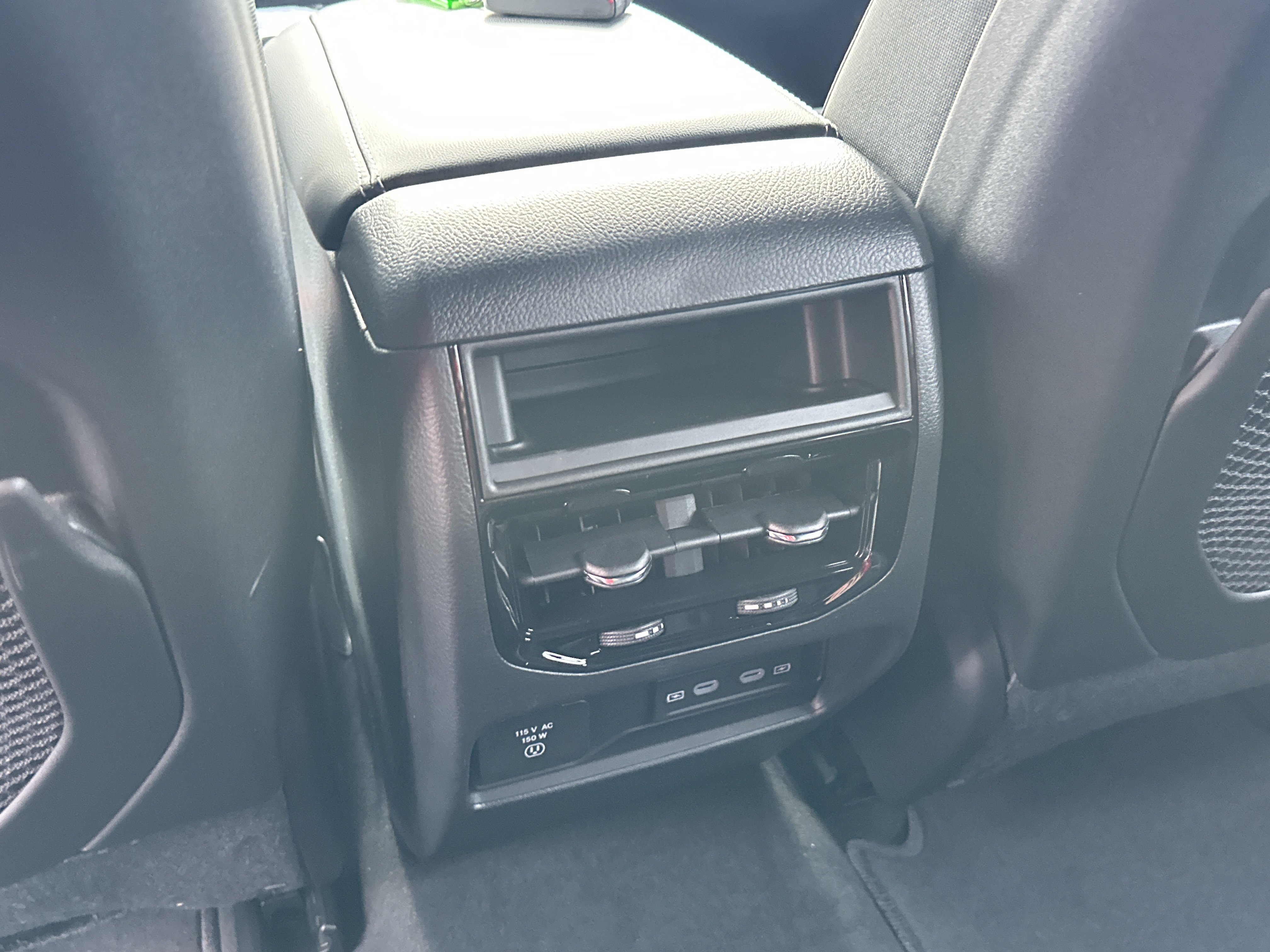New 2026 Jeep Grand Cherokee Altitude AWD/4WD image 31