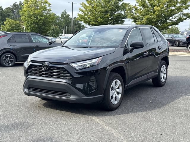 Used 2025 Toyota RAV4 LE FWD image 5