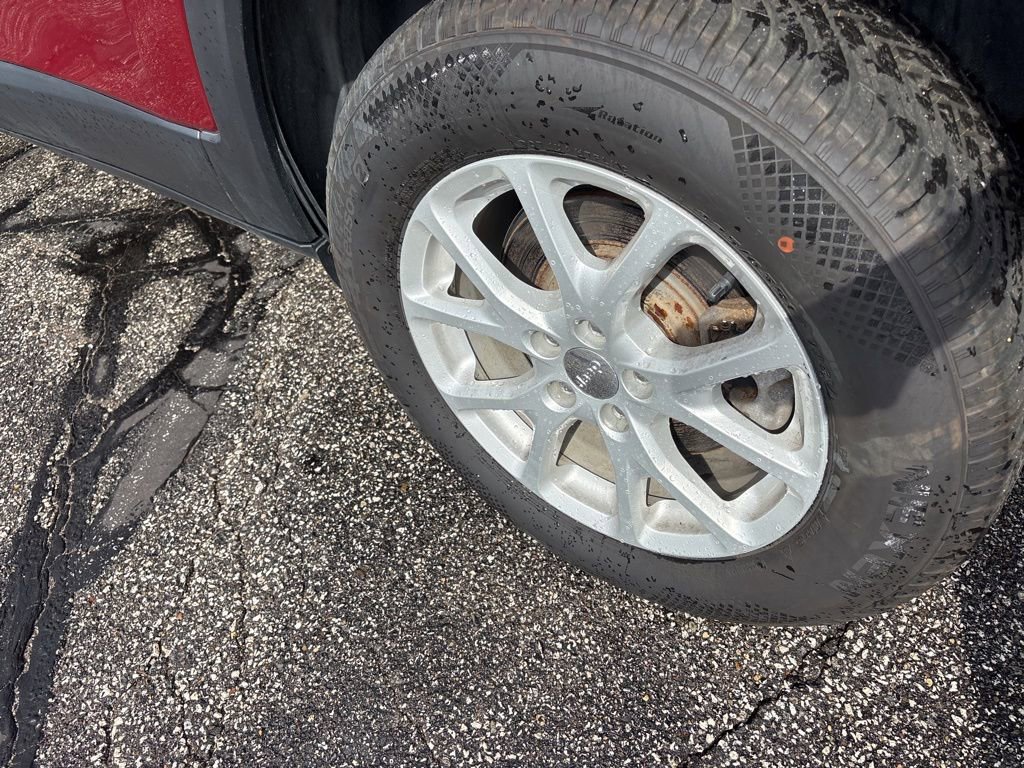 Used 2016 Jeep Cherokee Latitude image 13