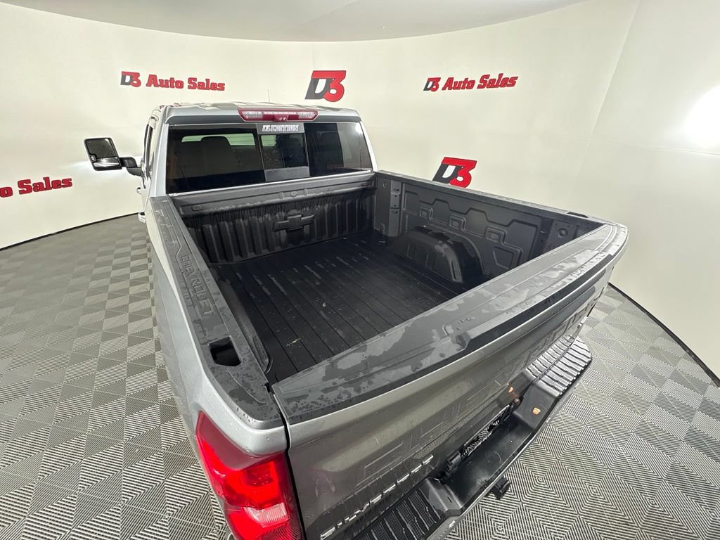 Used 2023 Chevrolet Silverado 1500 LTZ w/ LTZ Premium Package AWD/4WD image 57