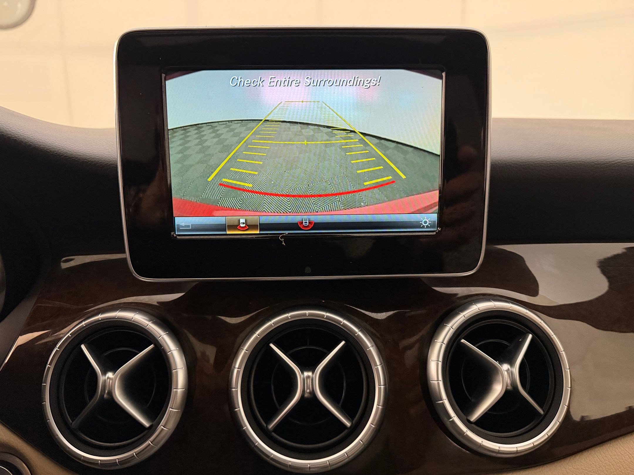 Used 2016 Mercedes-Benz CLA 250 4MATIC image 25