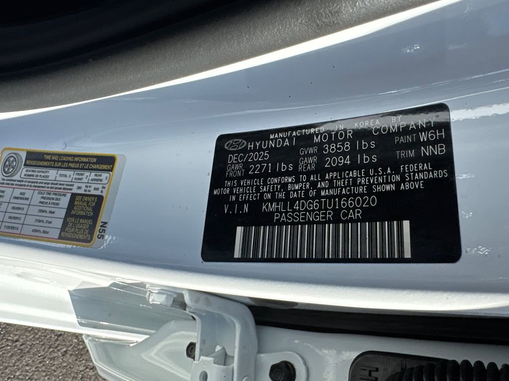 New 2026 Hyundai Elantra SE image 21