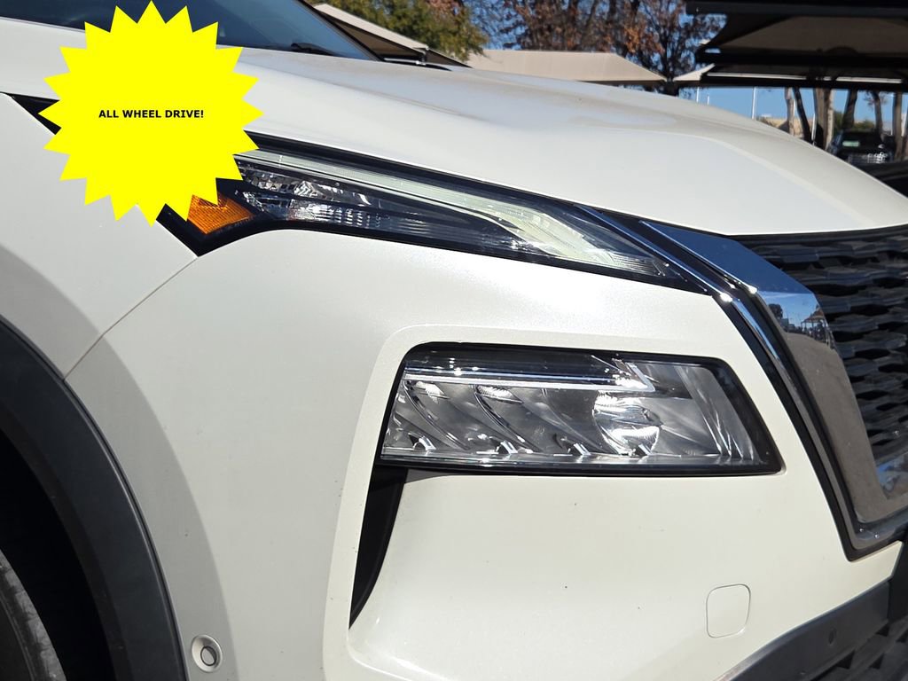 Used 2023 Nissan Rogue SL w/ SL Premium Package image 11