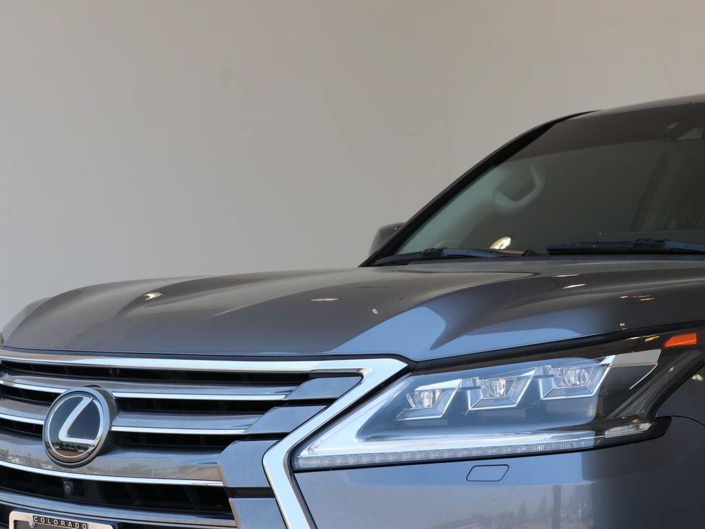 Used 2017 Lexus LX 570 4WD w/ Luxury Package image 60