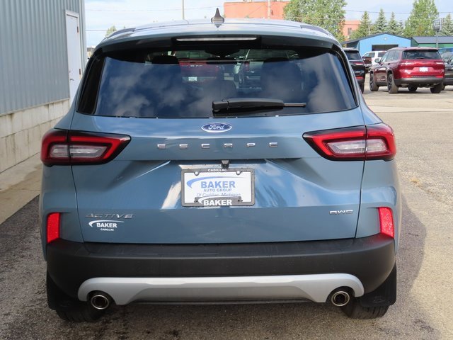 Used 2023 Ford Escape Active image 9