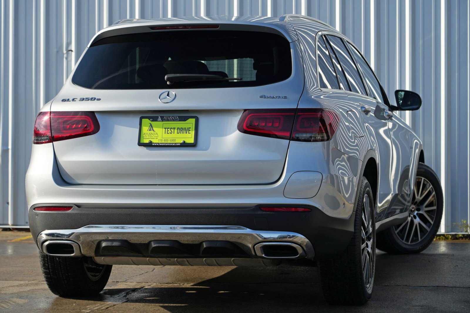 Used 2020 Mercedes-Benz GLC 350e 4MATIC image 4