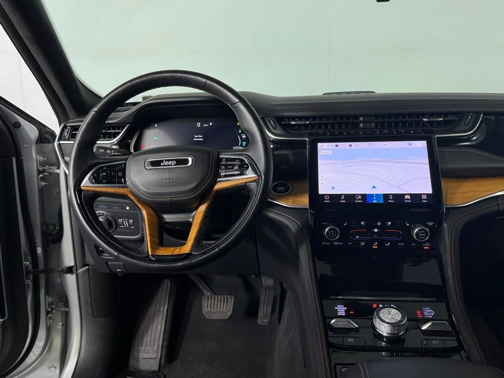 Certified 2022 Jeep Grand Cherokee Summit AWD/4WD image 12