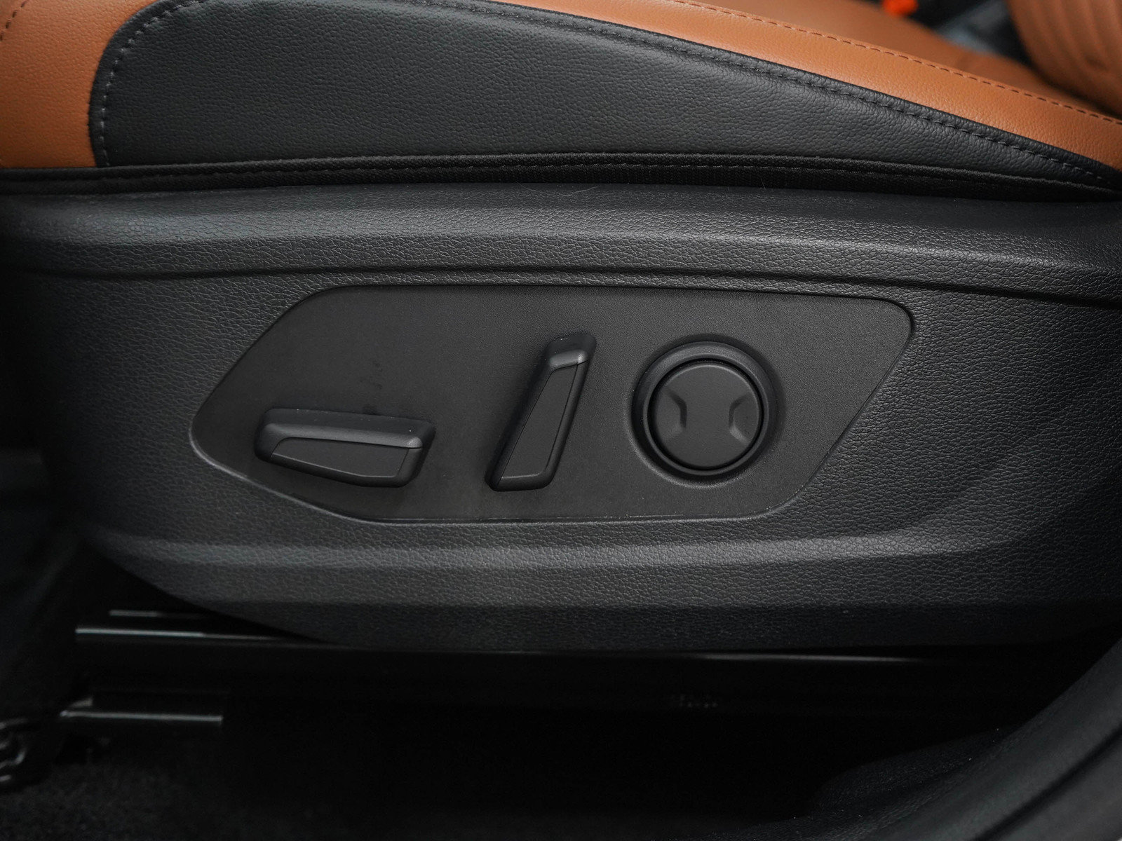 Used 2026 Kia Sportage X-Line w/ X-Line Technology Package AWD/4WD image 28