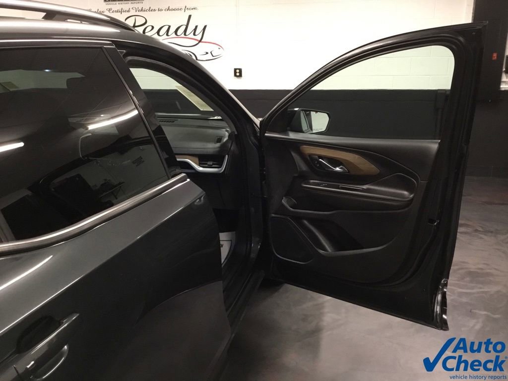 Used 2021 GMC Terrain SLE w/ Driver Convenience Package AWD/4WD image 38