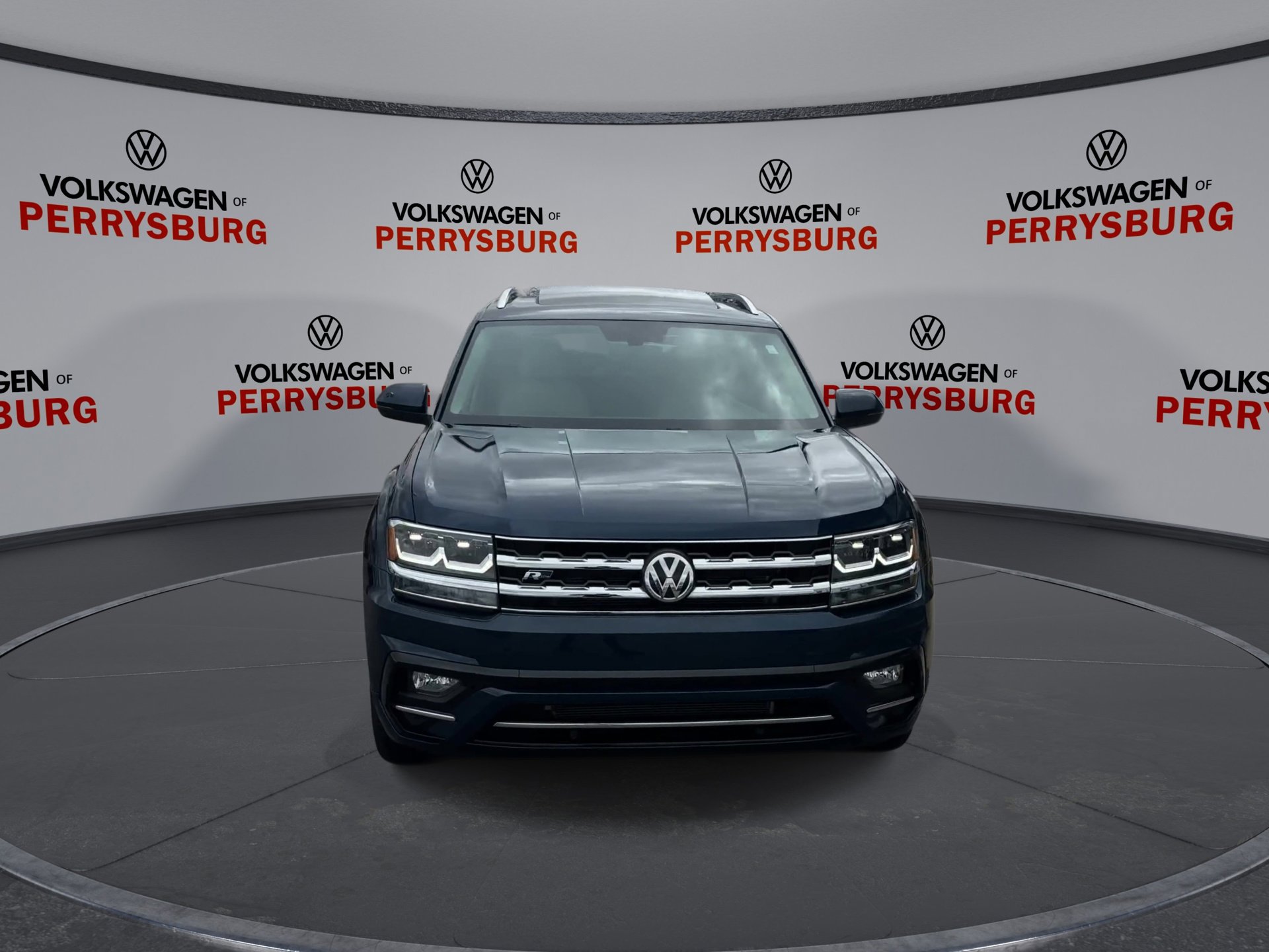 Used 2019 Volkswagen Atlas SEL R-Line image 3