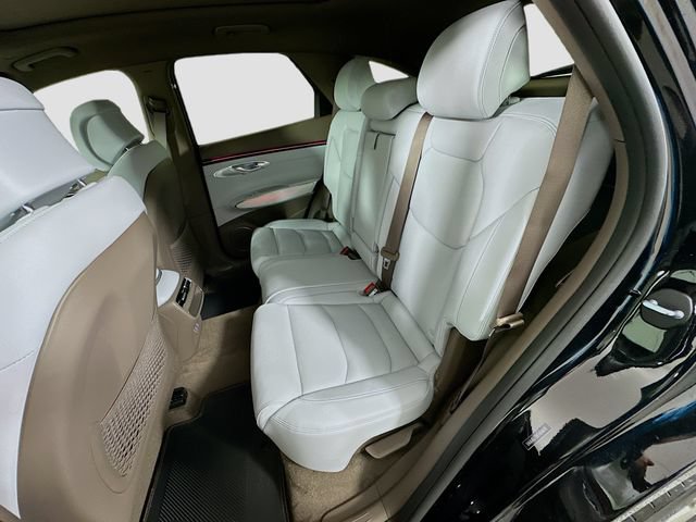 Certified 2026 Genesis GV70 2.5T Advanced AWD/4WD image 17