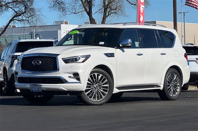 Used 2021 INFINITI QX80 Sensory w/ All-Season Package image 8