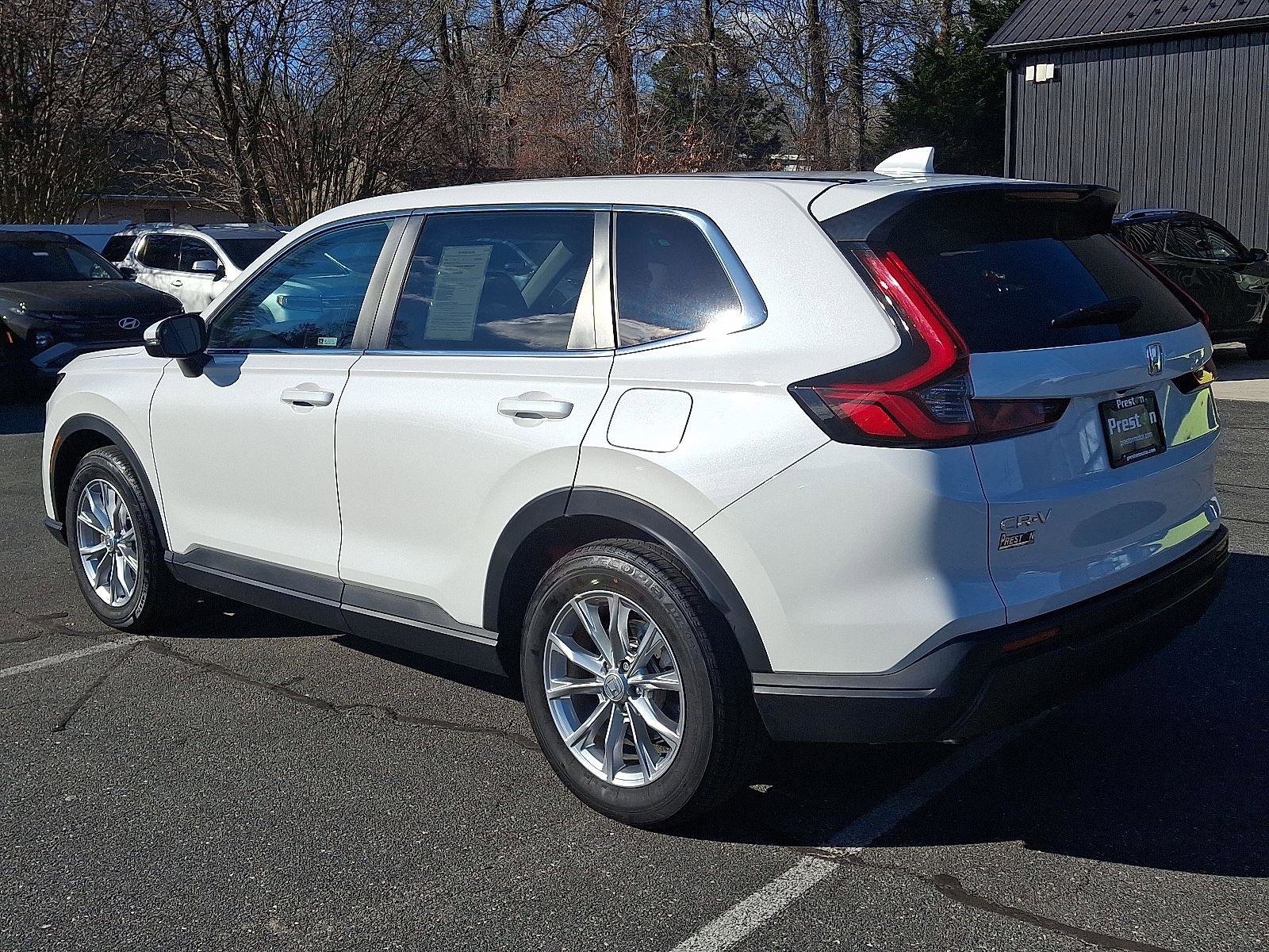 Used 2024 Honda CR-V EX image 6