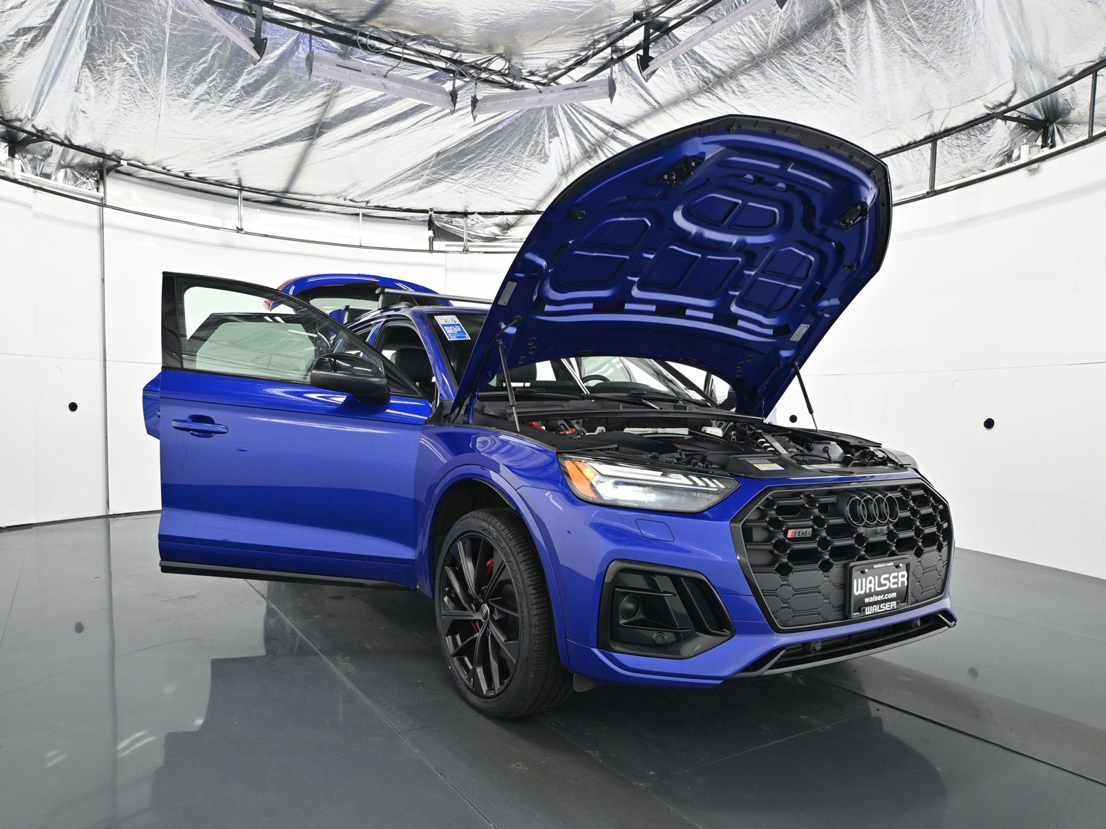 Used 2024 Audi SQ5 Prestige AWD/4WD image 46