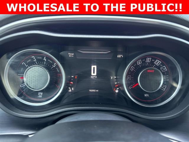 Used 2015 Dodge Challenger R/T Plus image 28