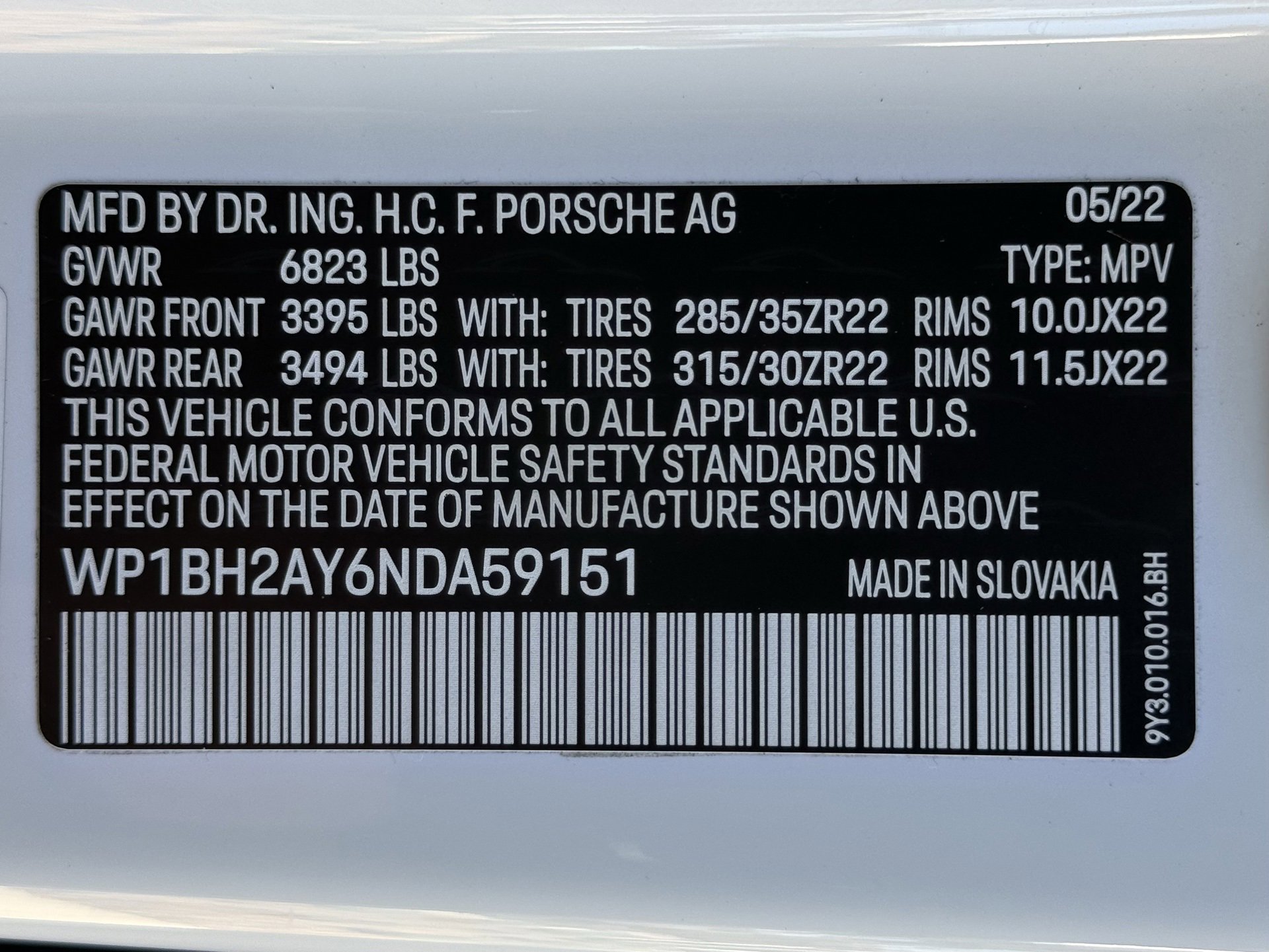 Certified 2022 Porsche Cayenne Turbo S image 37