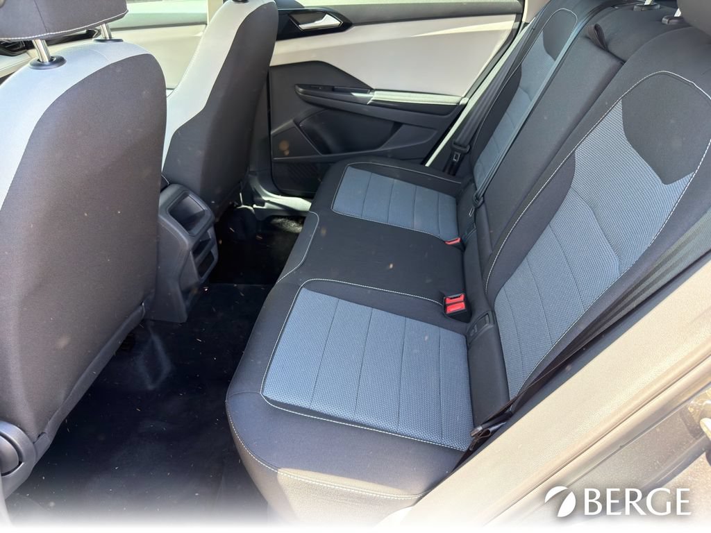New 2026 Volkswagen Taos S FWD image 22