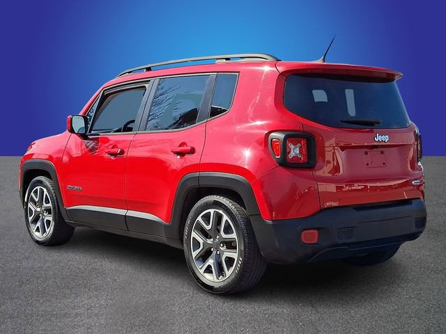 Used 2016 Jeep Renegade Latitude image 6