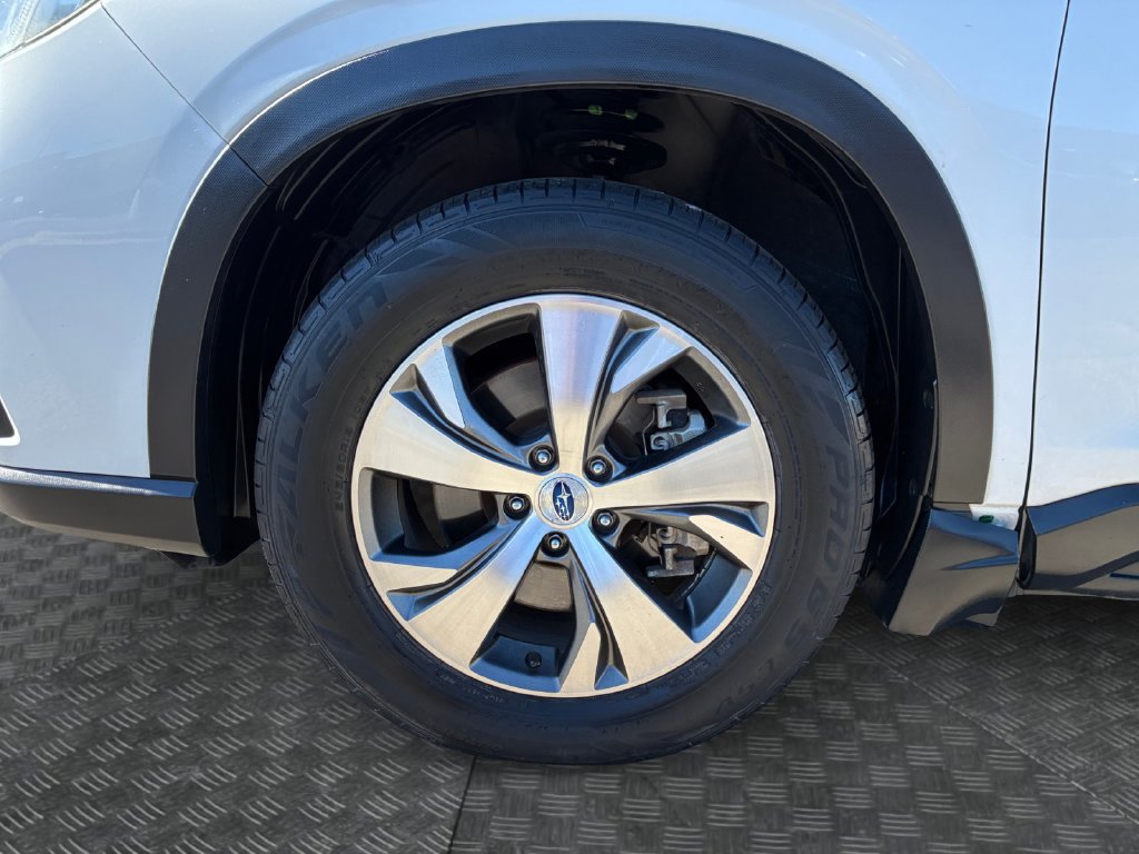 Used 2021 Subaru Ascent Premium w/ Convenience Package AWD/4WD image 22