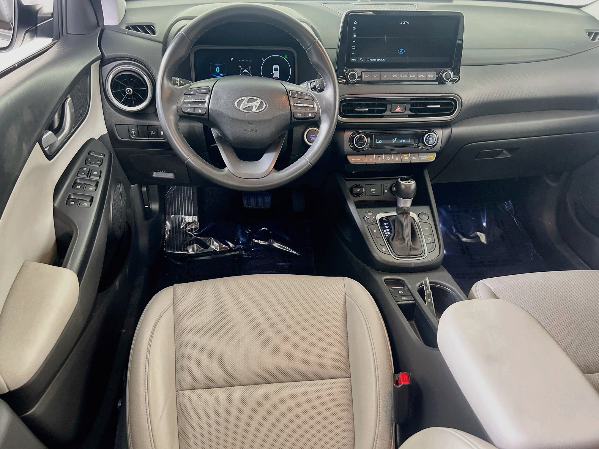 Used 2023 Hyundai Kona Limited AWD/4WD image 24