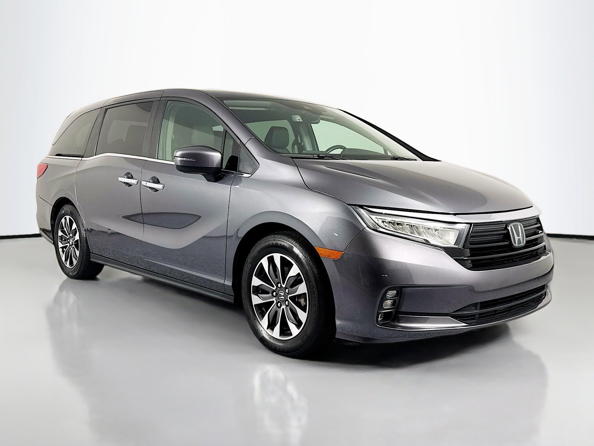 Certified 2023 Honda Odyssey EX-L image 3