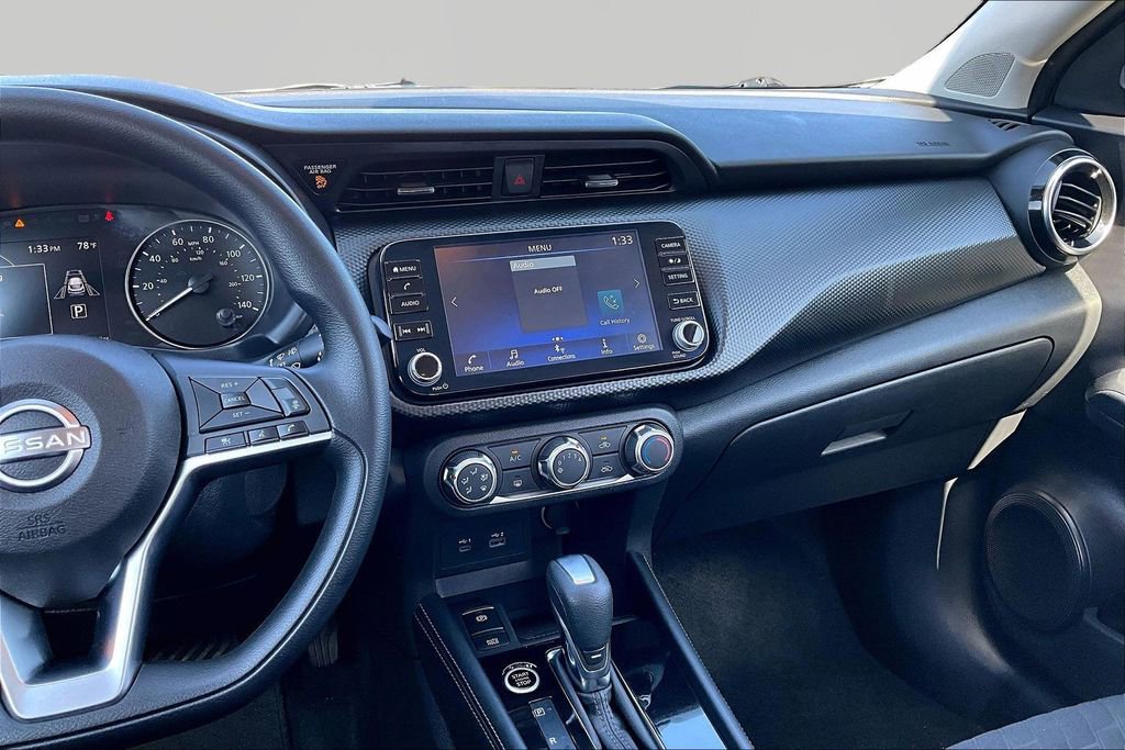 Used 2023 Nissan Kicks SV image 6