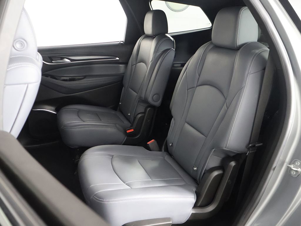 Used 2023 Buick Enclave Essence w/ Experience Buick Package image 31