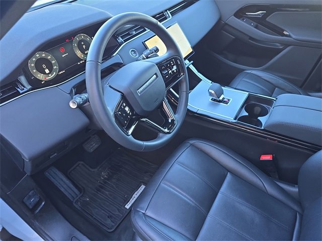 Used 2025 Land Rover Range Rover Evoque S image 16