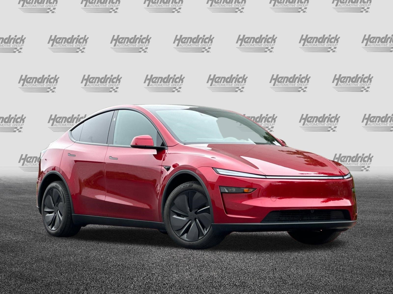 Used 2026 Tesla Model Y 2WD image 2