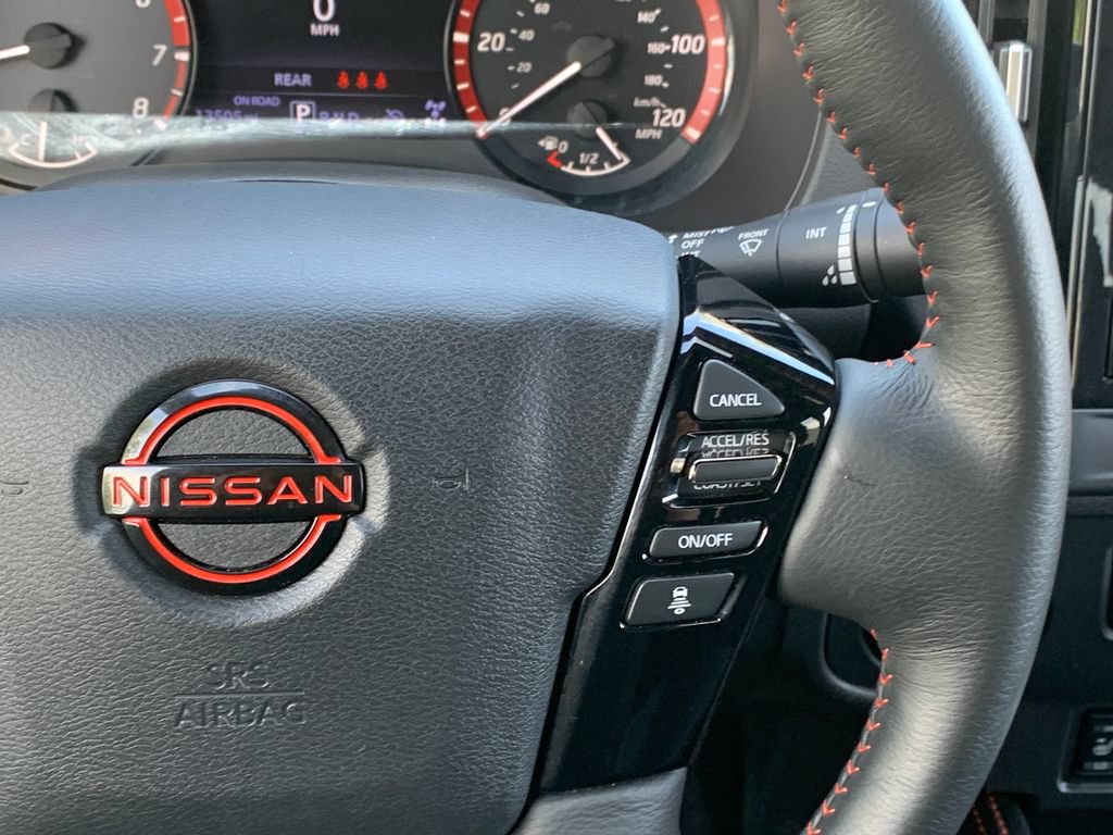 Used 2026 Nissan Frontier PRO-4X AWD/4WD image 13