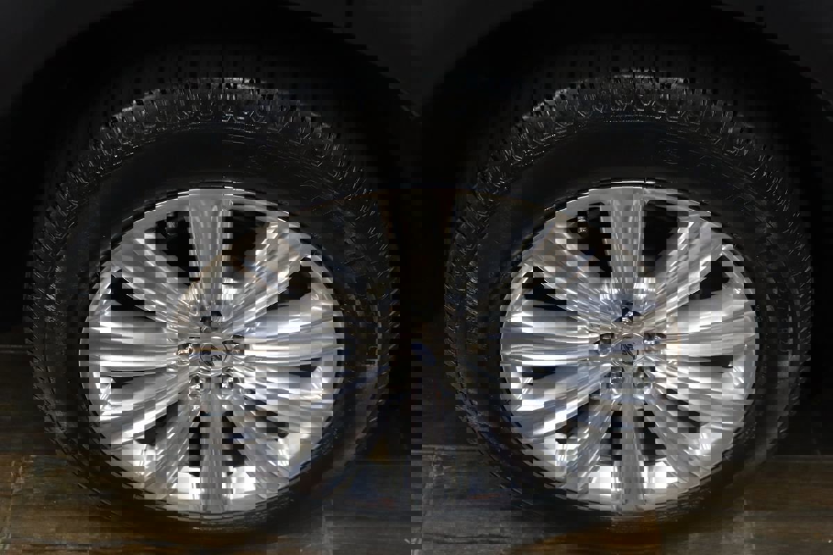 Used 2020 Ford Explorer Limited AWD/4WD image 26