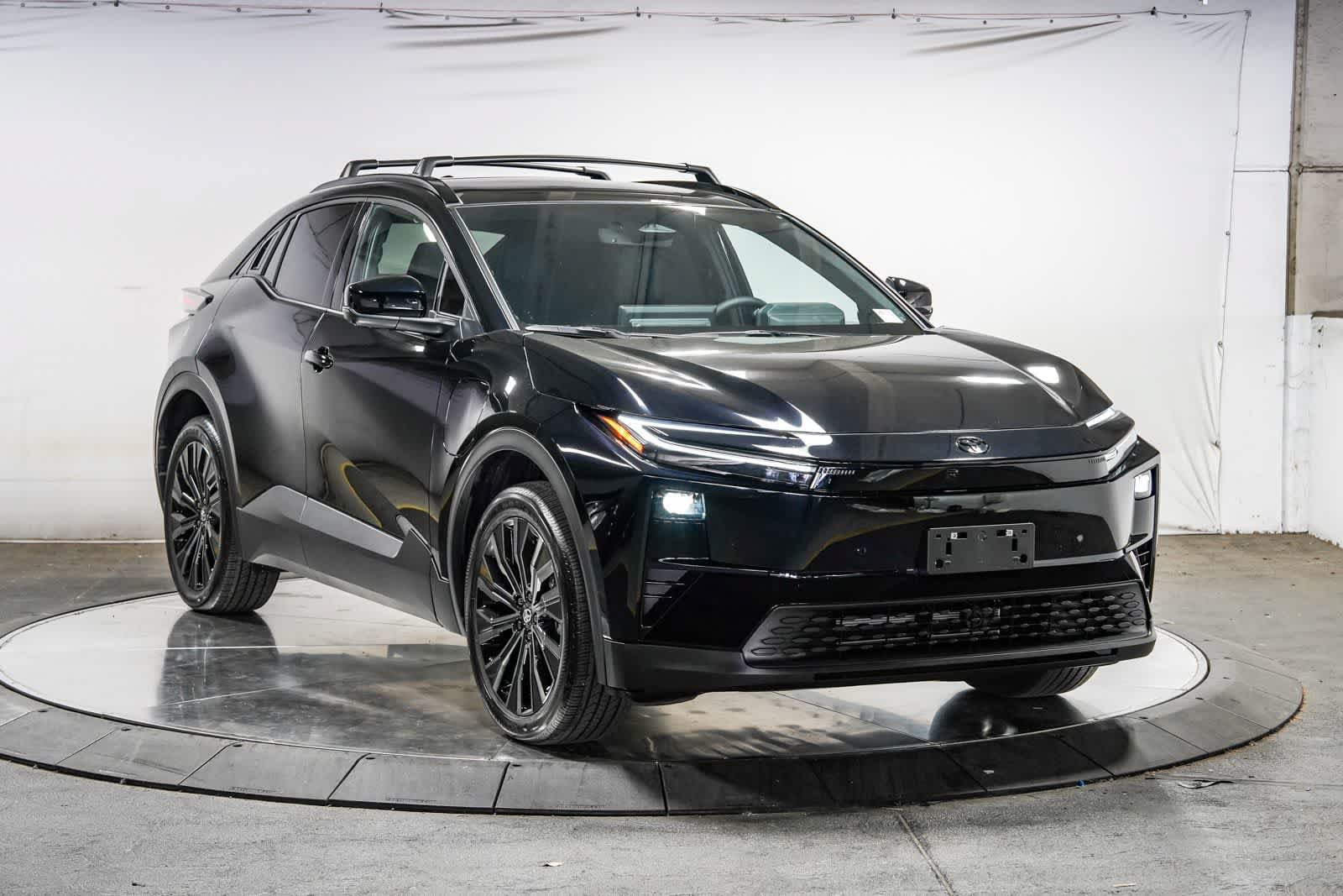 Certified 2026 Toyota C-HR AWD/4WD image 6