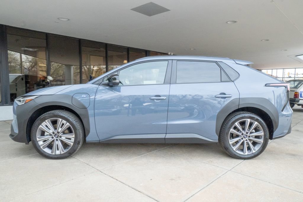 Used 2023 Subaru Solterra AWD image 4