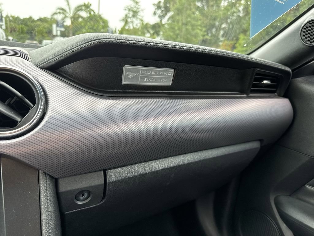 Used 2016 Ford Mustang GT w/ Black Accent Package RWD image 54