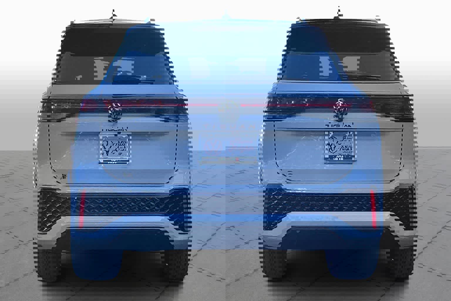 New 2026 Volkswagen Tiguan SE R-Line image 4