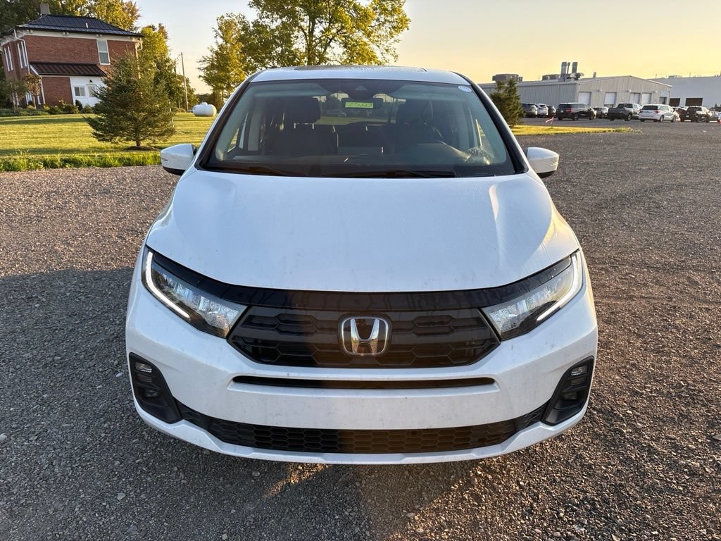 Used 2026 Honda Odyssey EX-L image 2