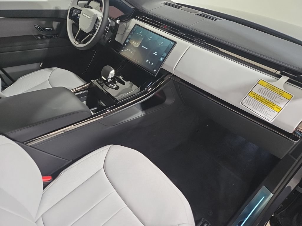 New 2026 Land Rover Range Rover Sport Dynamic SE AWD/4WD image 20