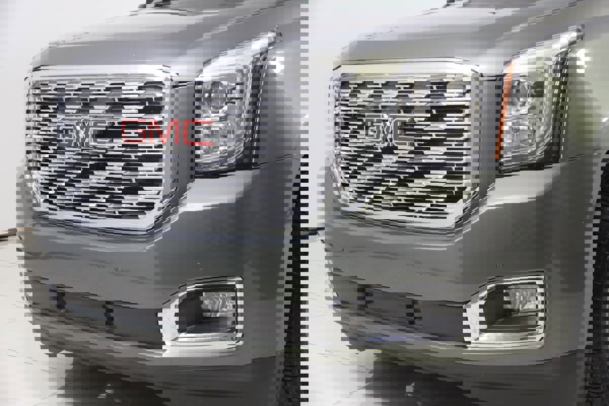 Used 2018 GMC Yukon Denali w/ Open Road Package image 55