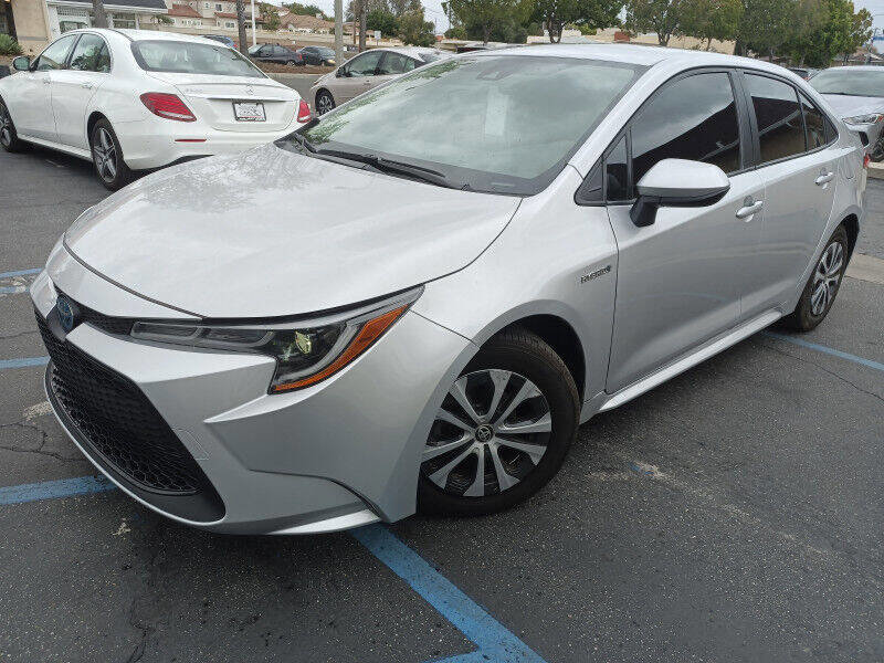 Used 2021 Toyota Corolla LE image 12
