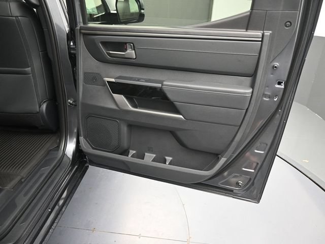 Used 2025 Toyota Tundra Limited w/ TRD Off-Road Package AWD/4WD image 15