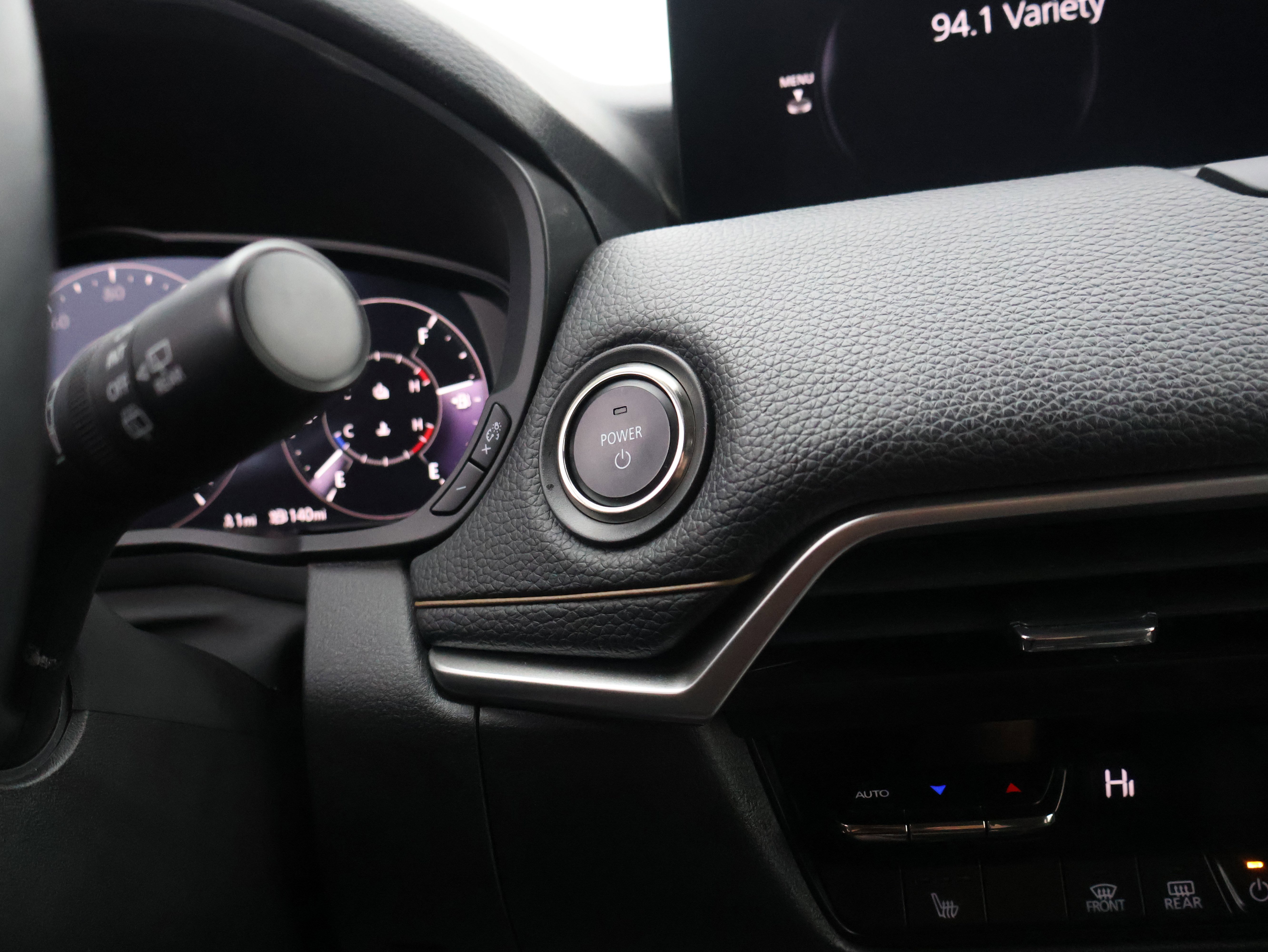 Certified 2025 MAZDA CX-70 Plug-In Hybrid w/ Premium Pkg AWD/4WD image 26