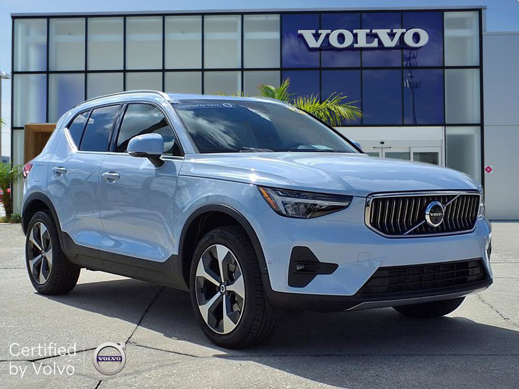 Certified 2024 Volvo XC40 B5 Plus