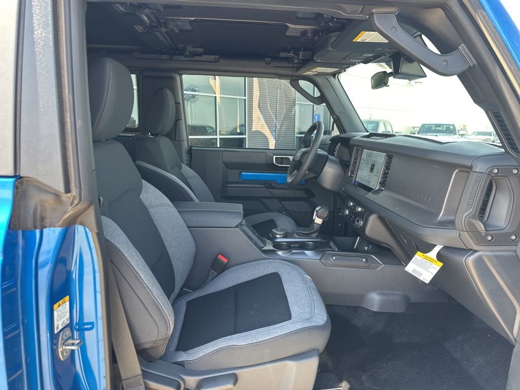 New 2026 Ford Bronco 2-Door AWD/4WD image 23