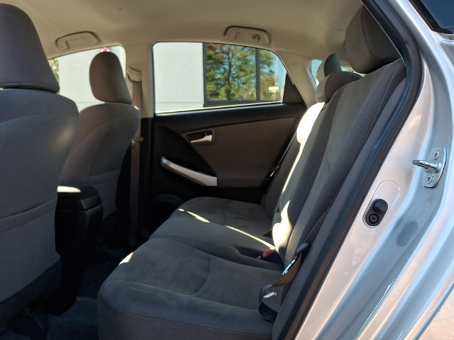 Used 2015 Toyota Prius Three FWD image 10