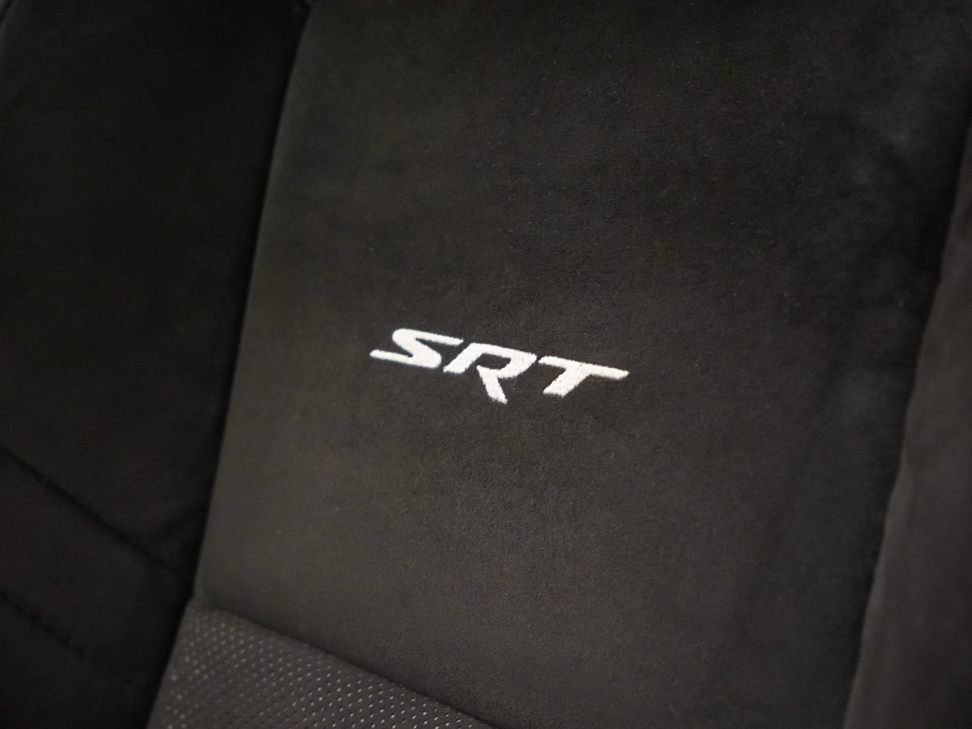 Used 2015 Dodge Charger SRT Hellcat w/ Harman/Kardon Audio Group RWD image 17